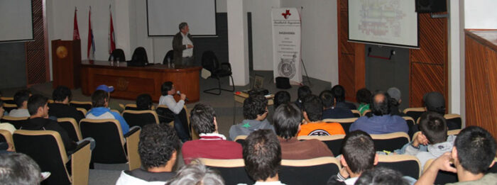Charla con Experto Aleman