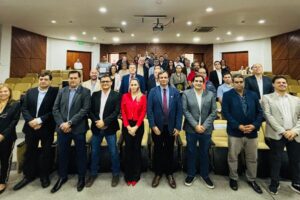 Reconocimiento a Miembros de los Comités de Autoevaluación por reacreditación total de carreras FIUNA