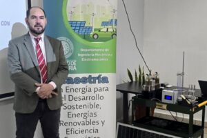 Realizó la defensa de Tesis de Maestría titulada “Bancada Experimental Para La Producción De Hidrógeno Con Energía Solar Fotovoltaica”