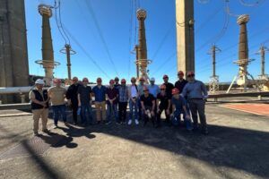 Estudiantes de la Maestría en Ingeniería Eléctrica de la FIUNA realizaron visitas técnicas a Yacyretá y a la Subestación de la ANDE