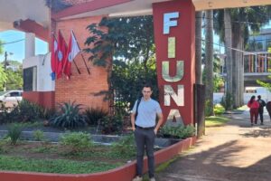 Docente e investigador de la Universidad de Granada impartió curso sobre Tecnologías del Habla en la FIUNA