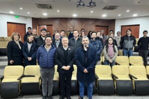 La FIUNA realizó conferencia magistral sobre diagnóstico y rehabilitación de obras emblemáticas en Brasil