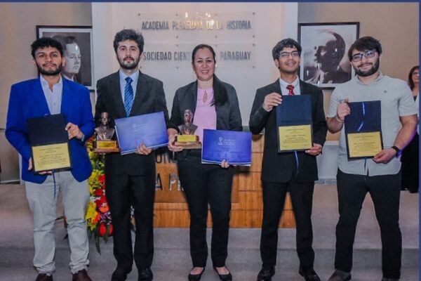 Investigador y doctorando de la FIUNA recibe Mención de Honor del Premio “Dr. Andrés Barbero” 2026