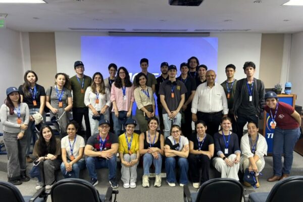 Estudiantes de la carrera Ingeniería Industrial de la FIUNA vinculan teoría y práctica en visita técnica a Tigre Paraguay