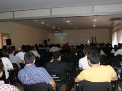 Presentación de Darío Alviso en la VII Jornada de Jóvenes Investigadores.